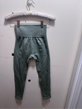 AYBL Sage Green High-Waist womens Leggings size XS